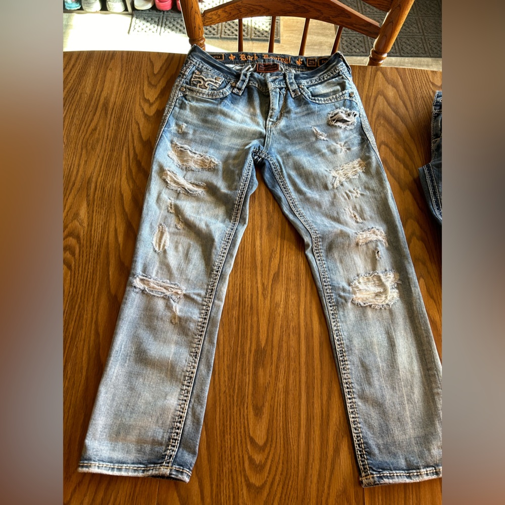 Rock revival crop jeans 25